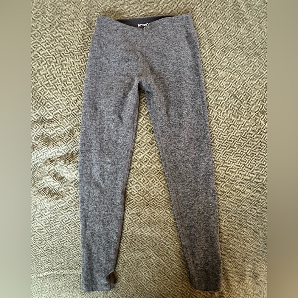 Beyond Yoga leggings. Size medium. Grey with black detail.